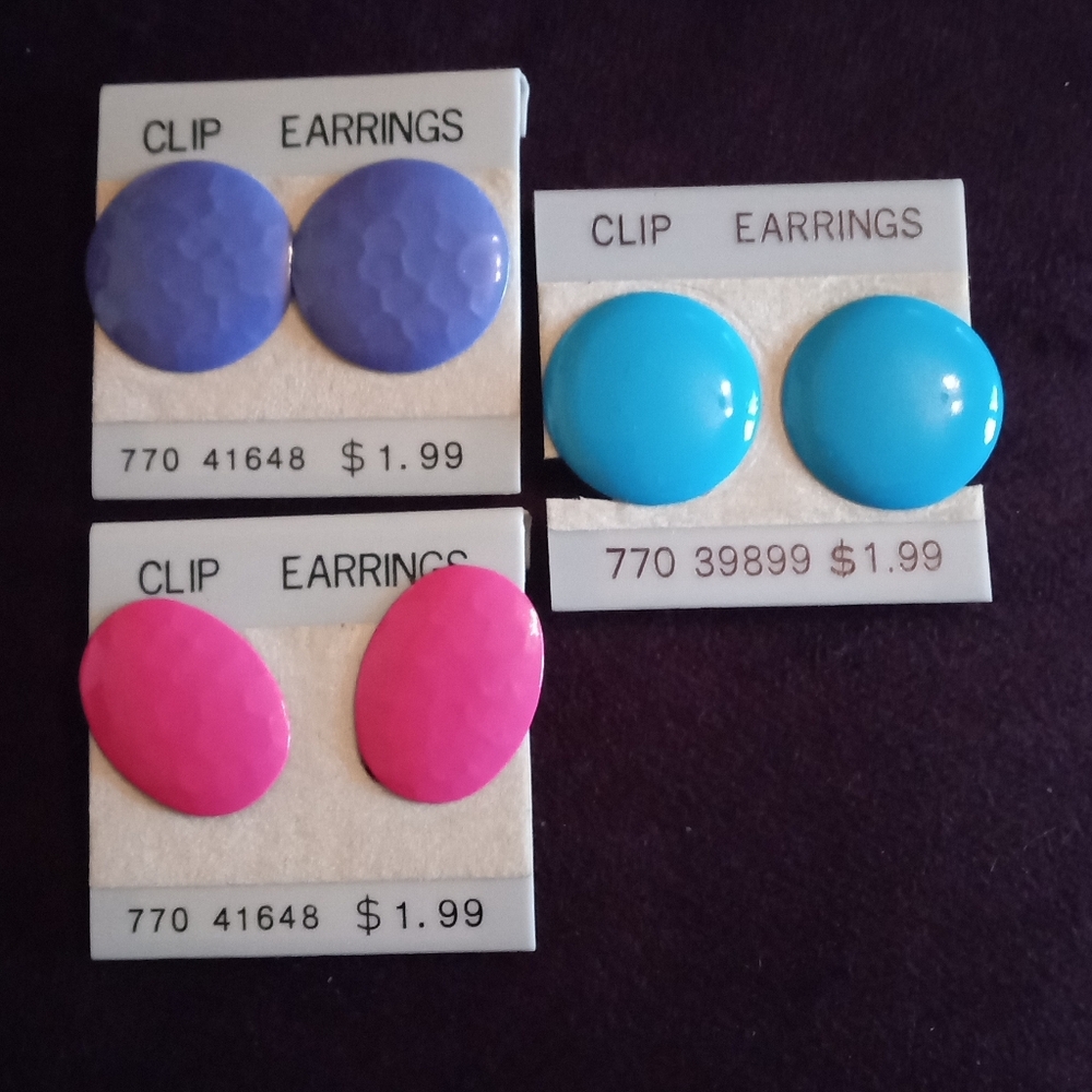 Vintage Colorful Clip-On Earrings Set